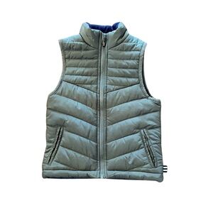 Splendid boys puffer vest in army green size 2 excellent condition
